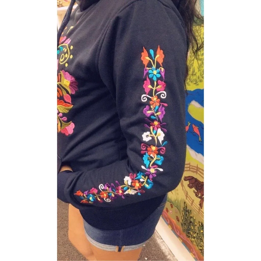 Mexican Floral Embroidered Hoodie Black - Picture 5 of 5
